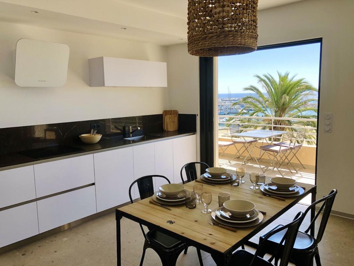 Appartement T3 Lumineux Traversant Totalement Neuf En Face De La Plage Front De Mer Vue Sur Les Iles Vue Mer Panoramique Assuree Residence De La Plage Centre Ville Du Lavandou 3Eme Etage Avec Ascenseur Appartement T3 Le Lavandou Exteriér fotografie