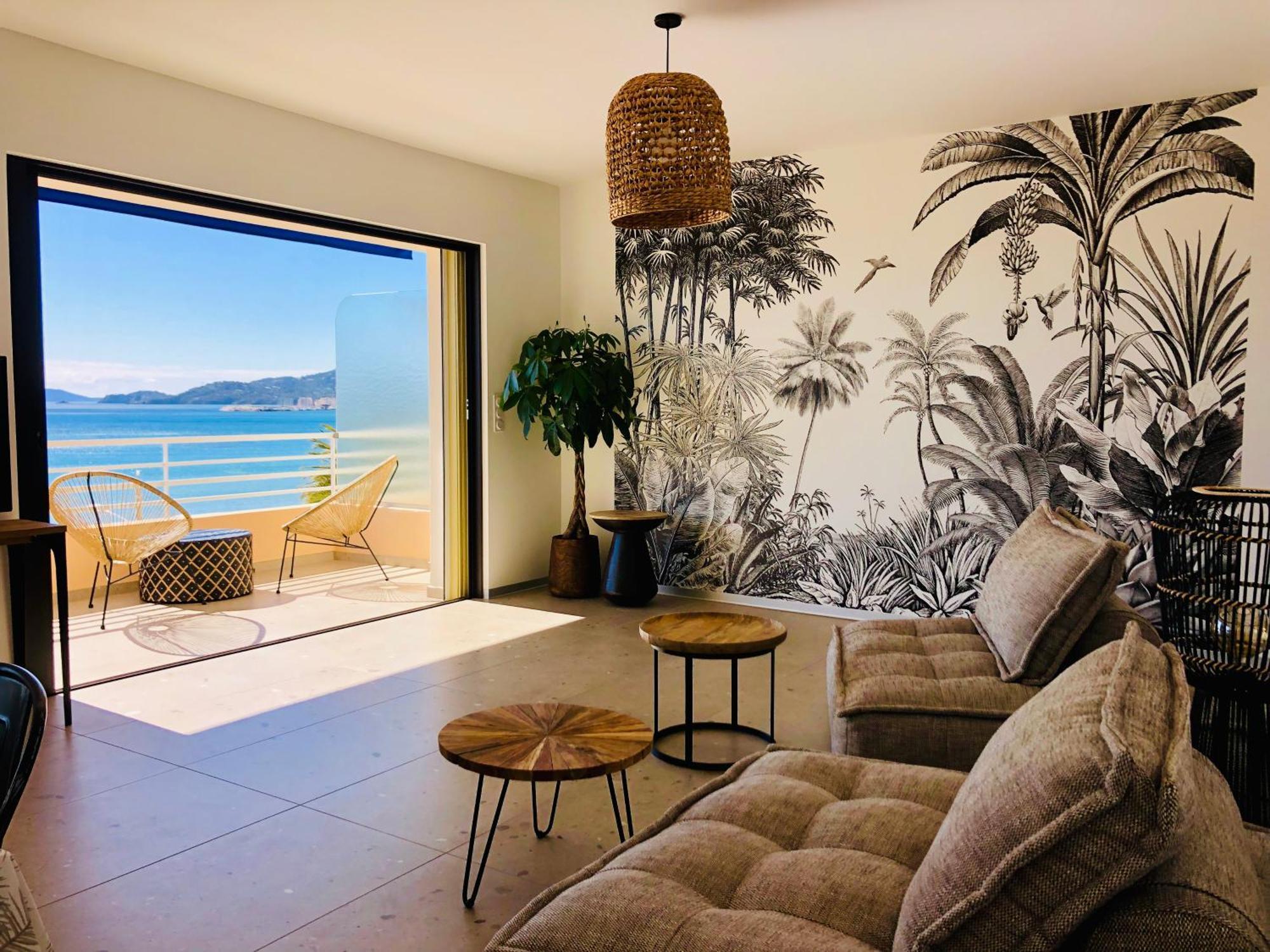Appartement T3 Lumineux Traversant Totalement Neuf En Face De La Plage Front De Mer Vue Sur Les Iles Vue Mer Panoramique Assuree Residence De La Plage Centre Ville Du Lavandou 3Eme Etage Avec Ascenseur Appartement T3 Le Lavandou Exteriér fotografie
